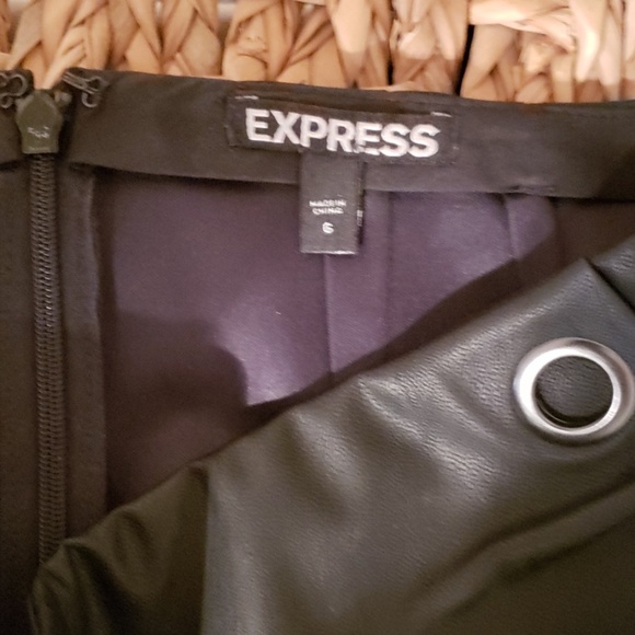 Black skirt - Picture 2 of 6